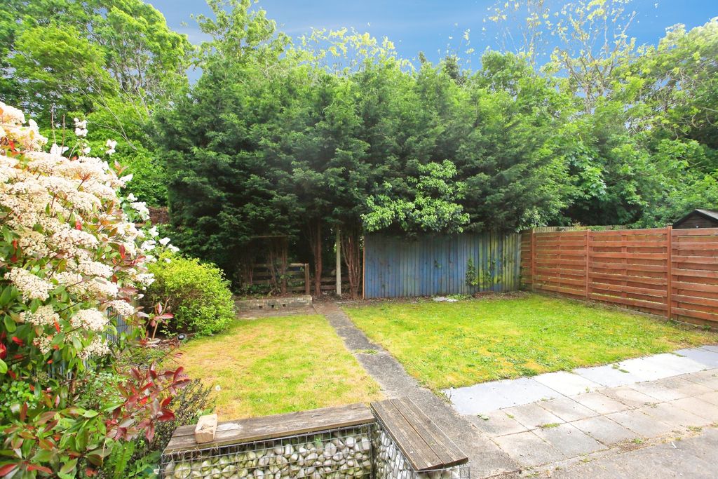 Property photo 2 of 18 Property
