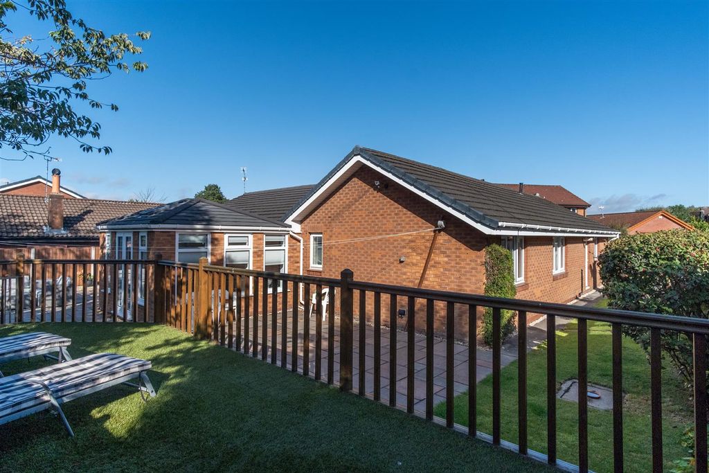 Property photo 2 of 38 --52.Jpg