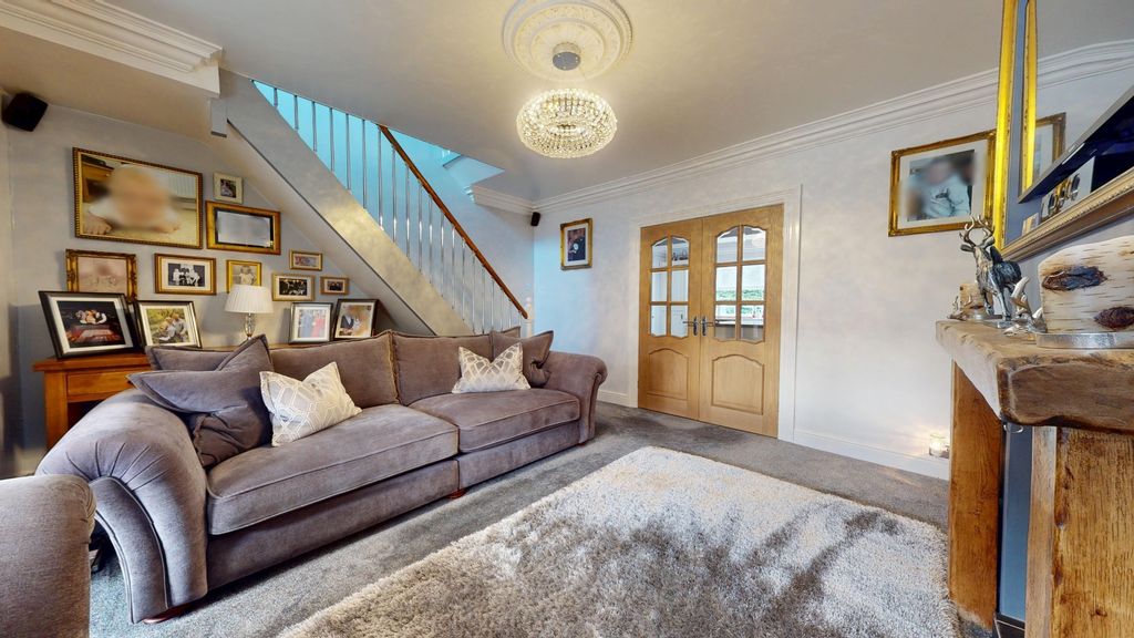 Property photo 3 of 50 4986433