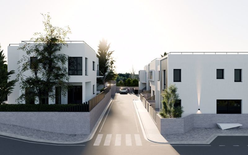 Property photo 3 of 7 Complex - Artist...