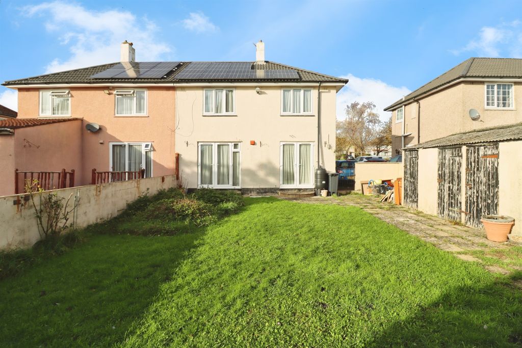 Property photo 2 of 17