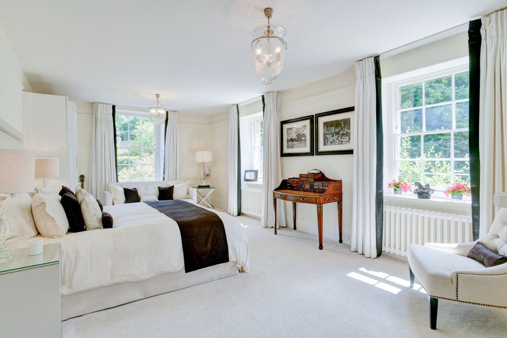 Additional image 7 of 6 bed property for saleStour Provost, Dorset, Dorset SP8