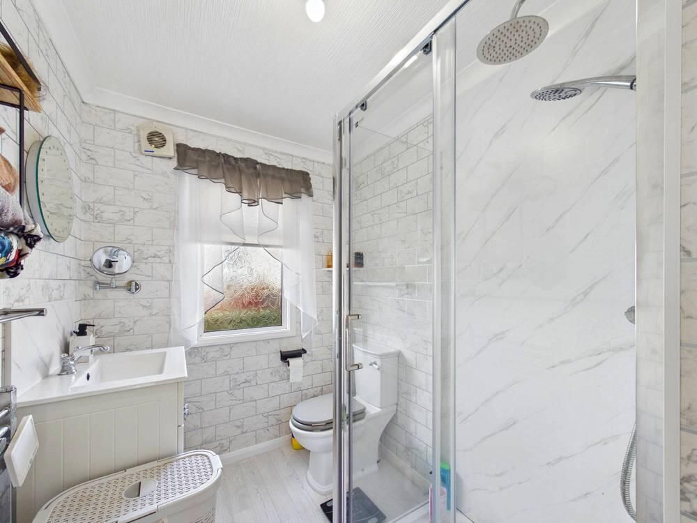 Property photo 3 of 12 Bathroom