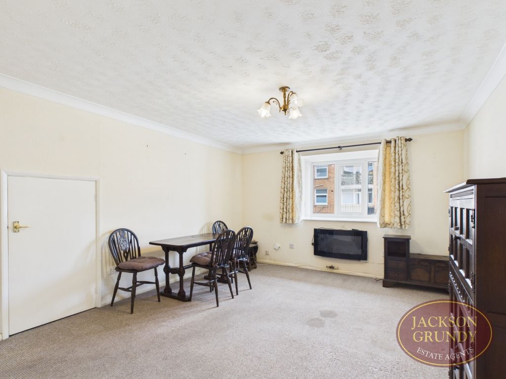 Property photo 2 of 10 Beech Avenue