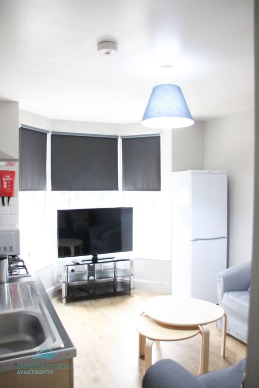 Property photo 2 of 4