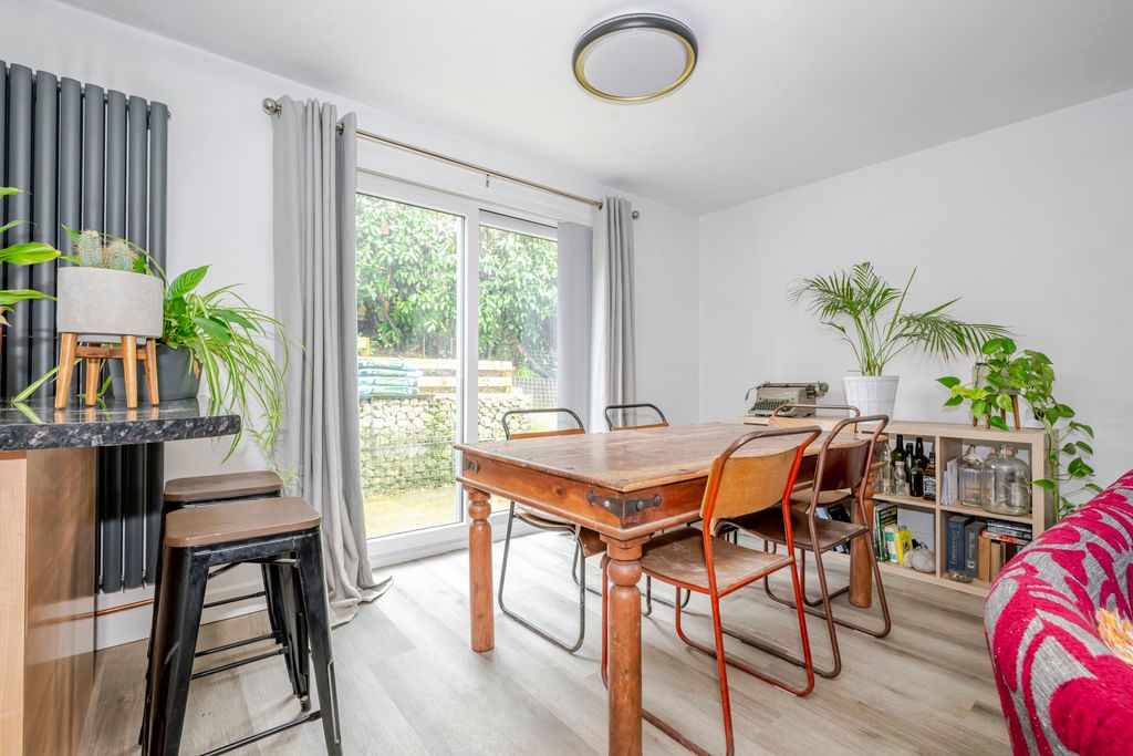 Property photo 3 of 15 Photo 3