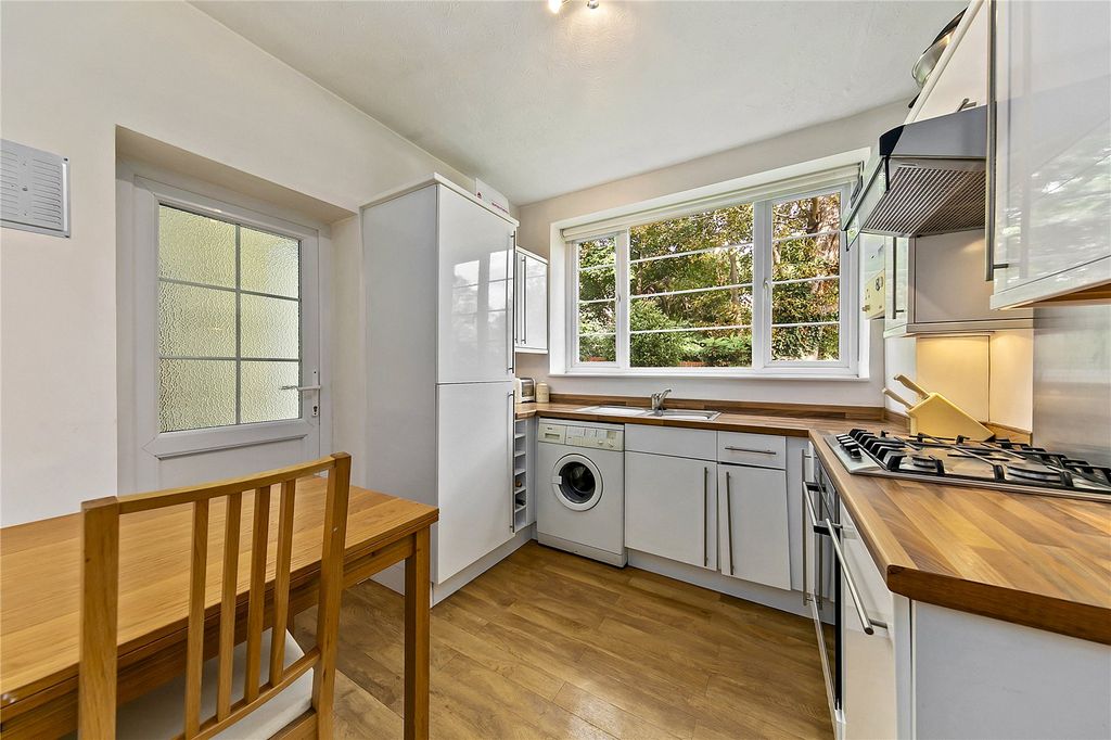 Property photo 2 of 8 Picture No. 08