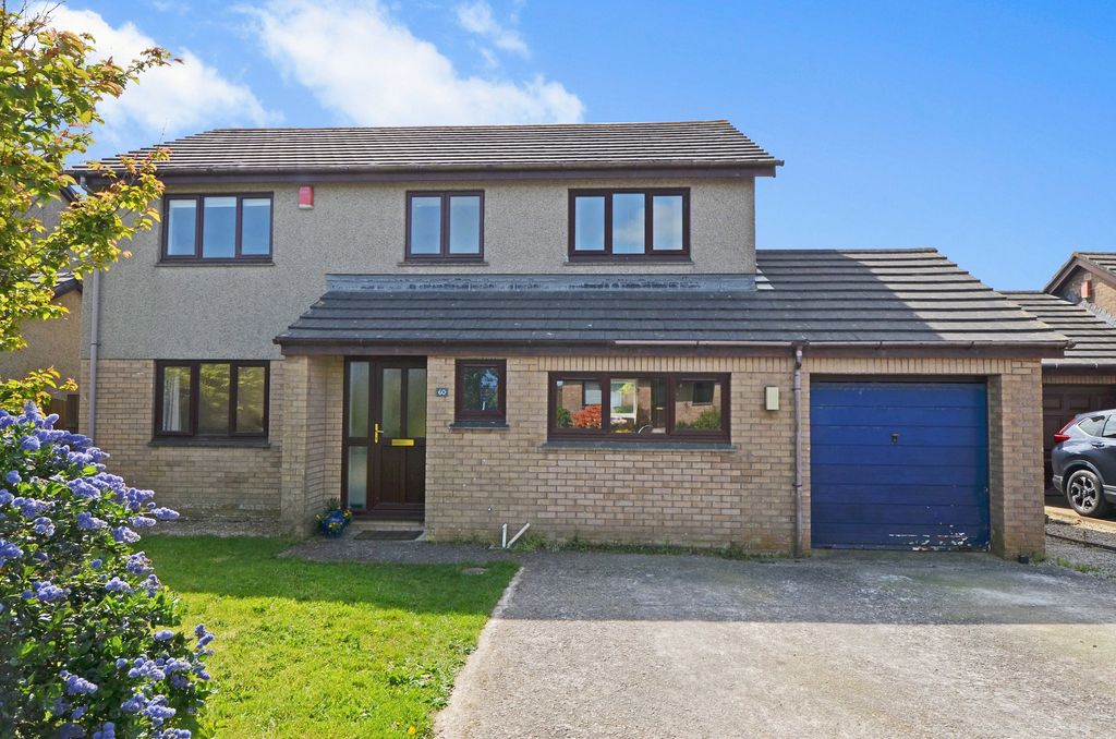 Property photo 1 of 37