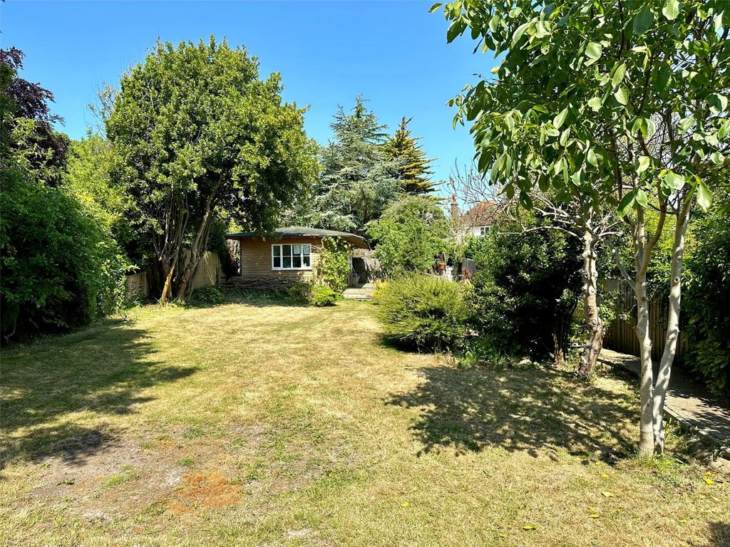 Property photo 3 of 20 Picture No. 12