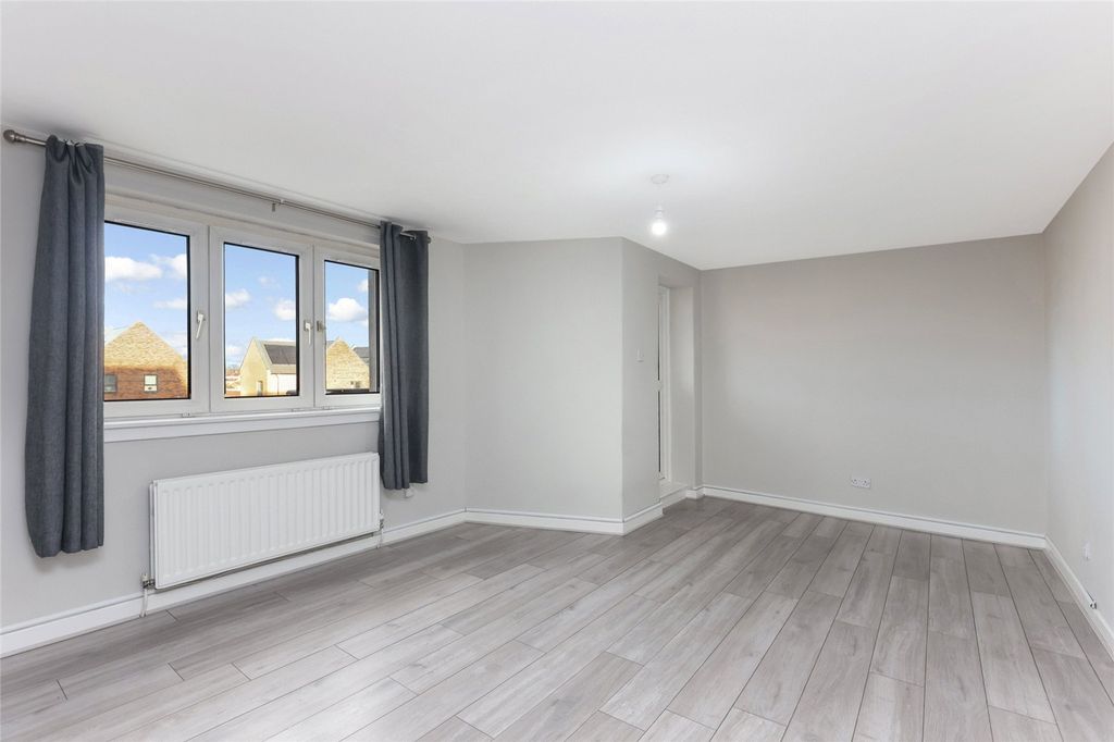 Property photo 3 of 13 Picture No. 06