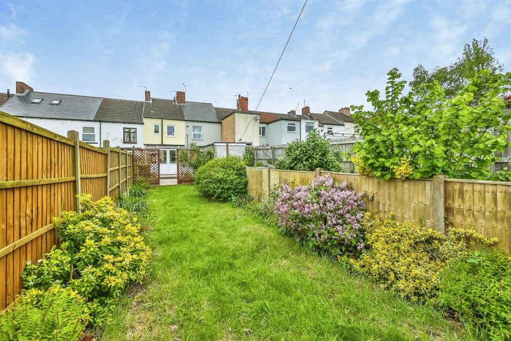 Property photo 2 of 16