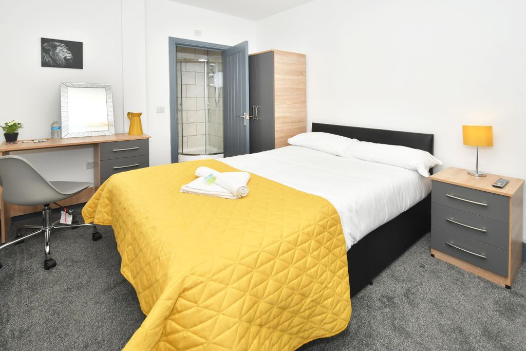 Property photo 2 of 7 Rm2