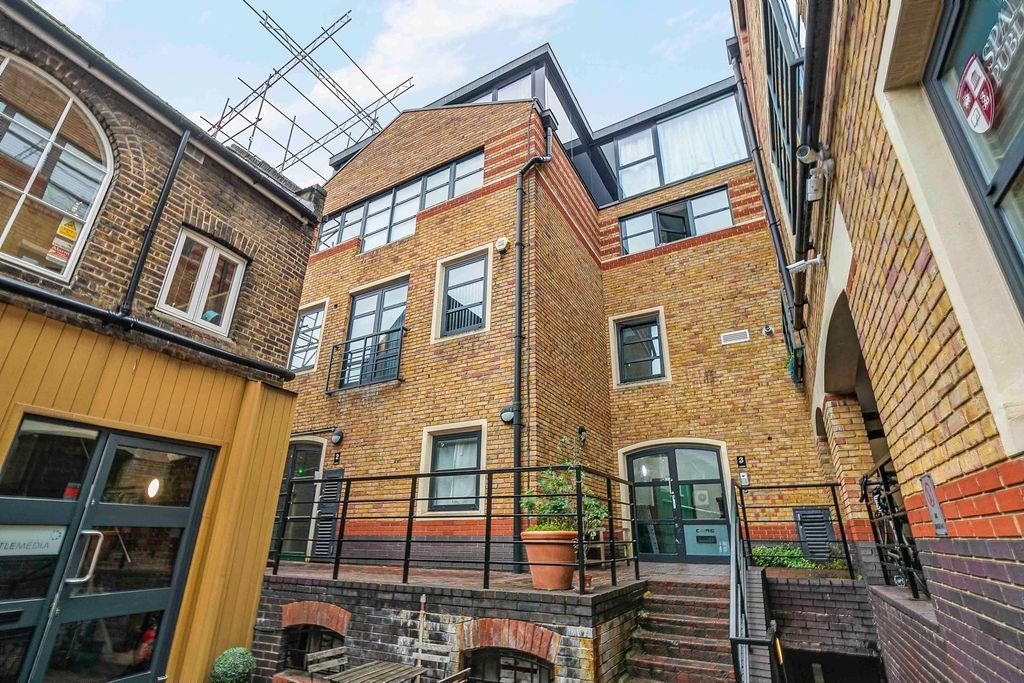 Property photo 3 of 13