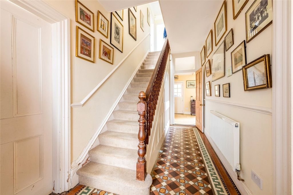 Property photo 2 of 20 Hall