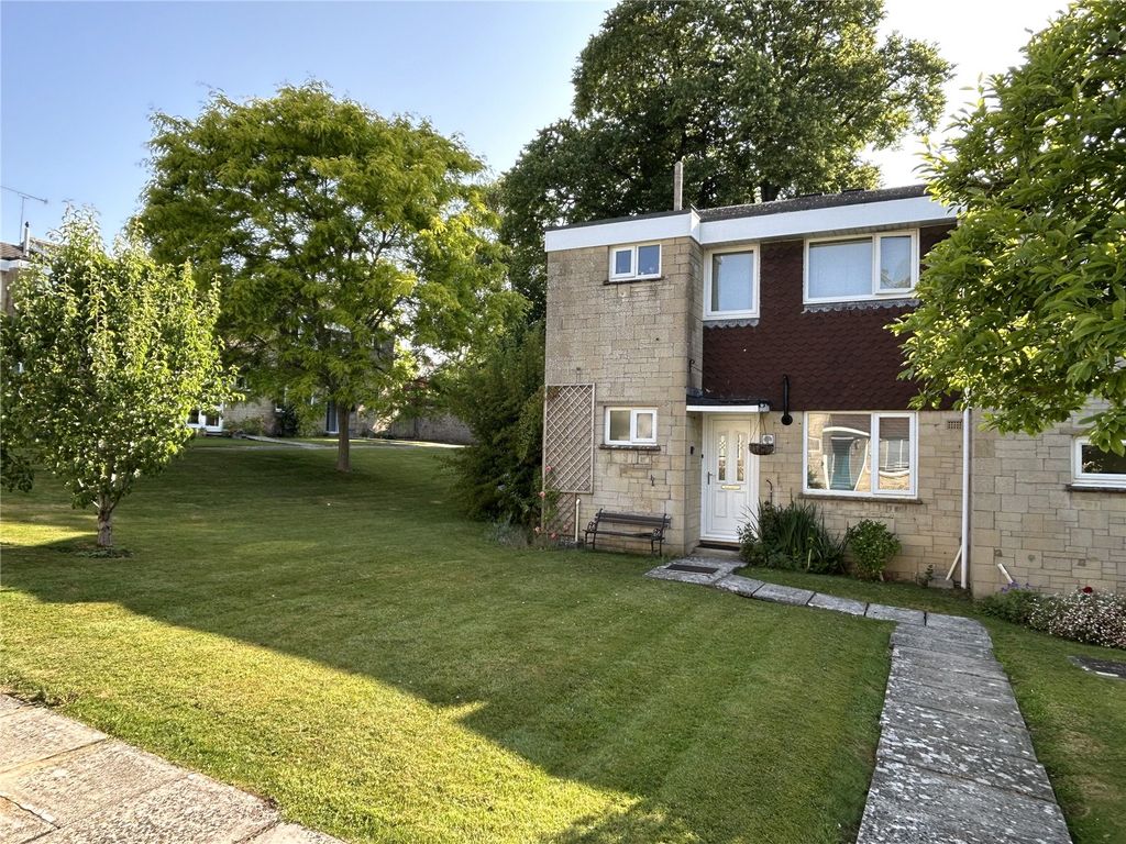 Property photo 1 of 19 Picture No. 35
