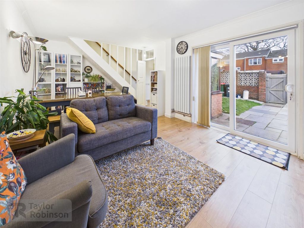 Property photo 2 of 17 Cam02600G0-Pr0639-Still029.Jpg