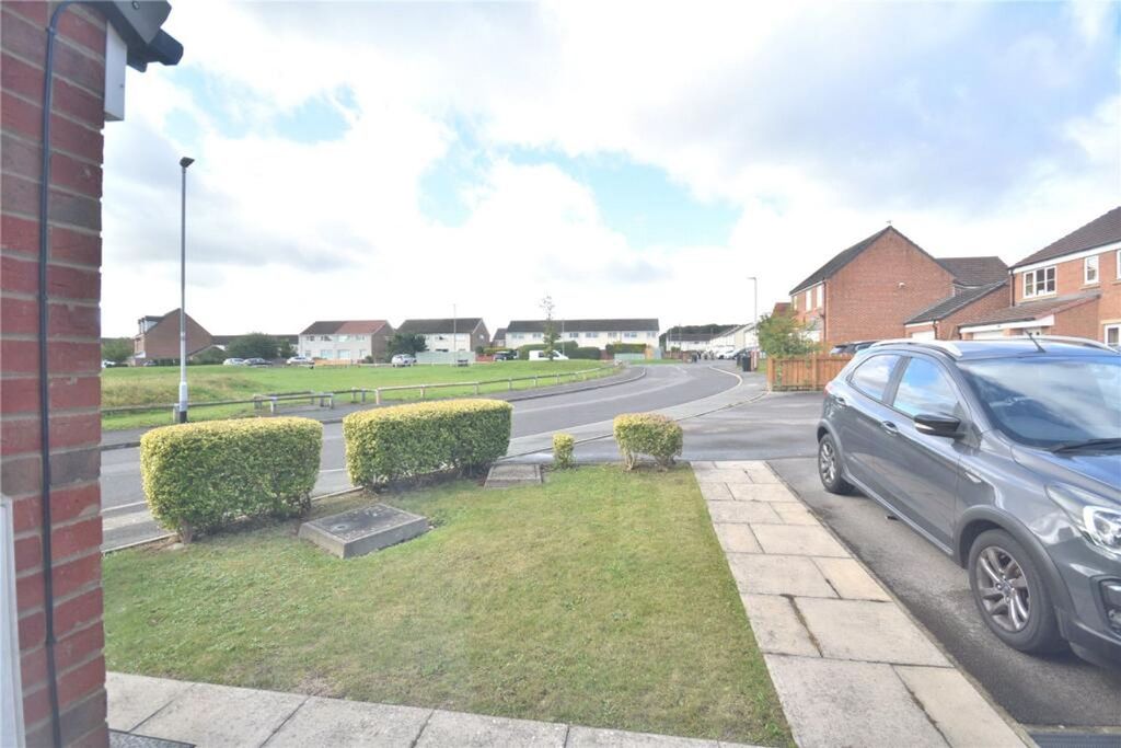 Property photo 3 of 19