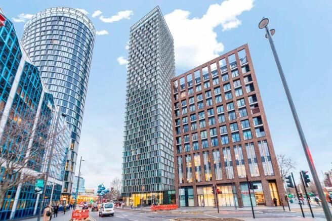 Property photo 1 of 17