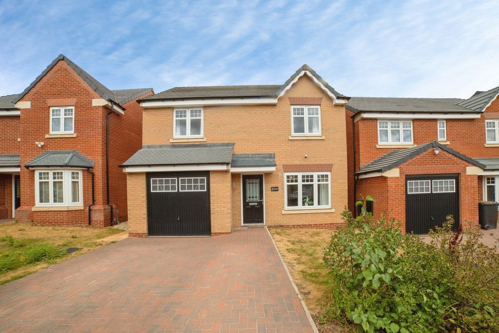 Property photo 1 of 24 Pbox-Img.Jpg