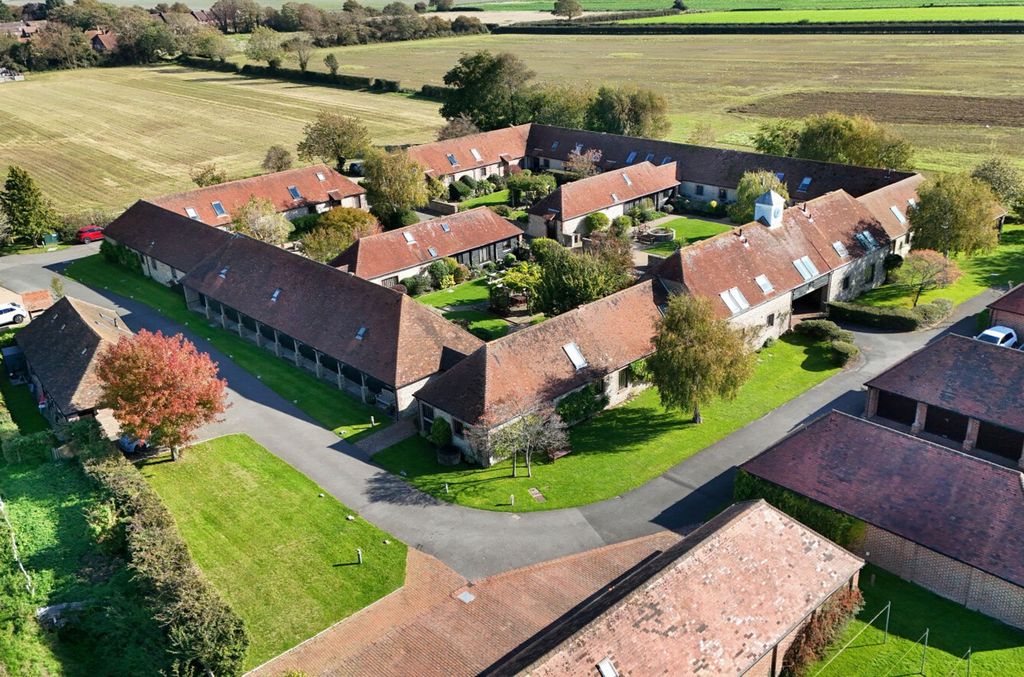 Property photo 1 of 27