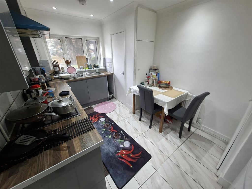 Property photo 2 of 10 20251204_105247.Jpg