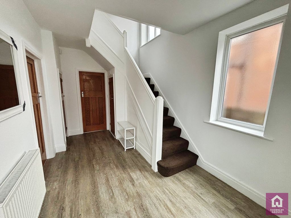 Property photo 2 of 18 Picture No. 03