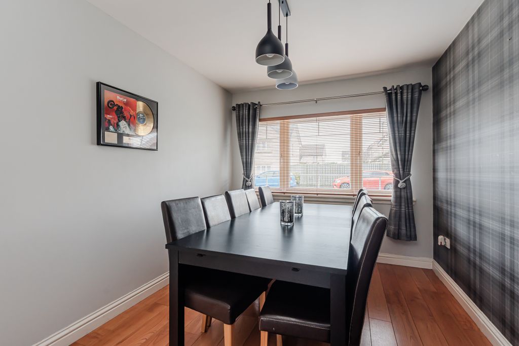 Property photo 3 of 19 Property Image 3