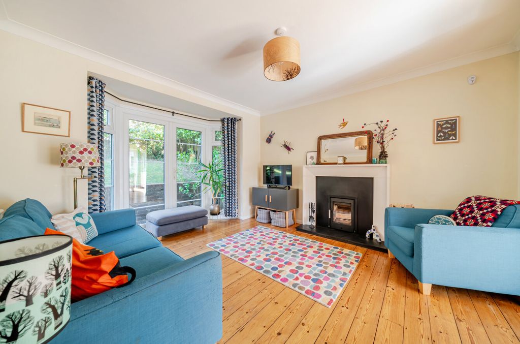 Property photo 2 of 19 1448903-28-69Ef2E...