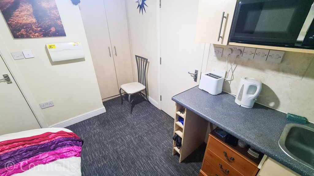 Property photo 2 of 6 View