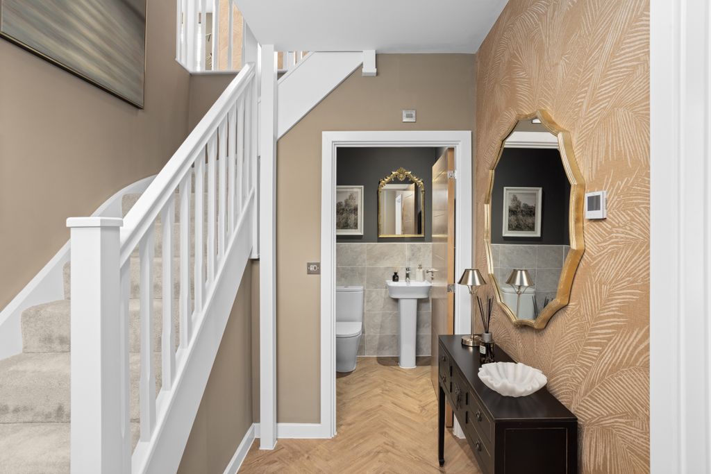 Property photo 3 of 7 Show Home