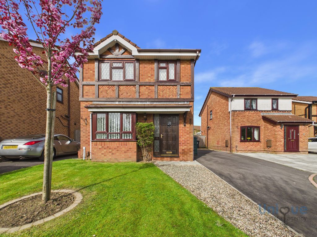 Property photo 1 of 27