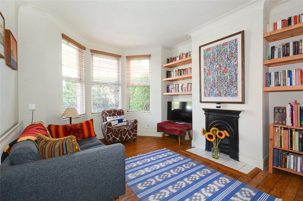 Property photo 2 of 11 Picture No. 02