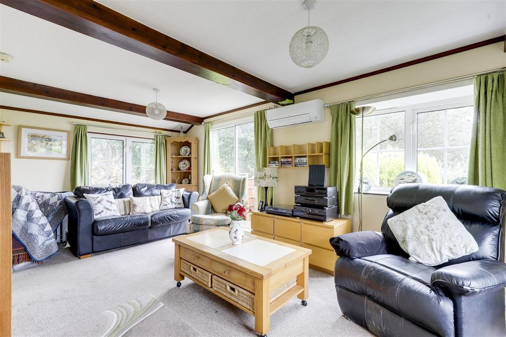 Property photo 2 of 15 Img_3497-Img_3501.Jpg