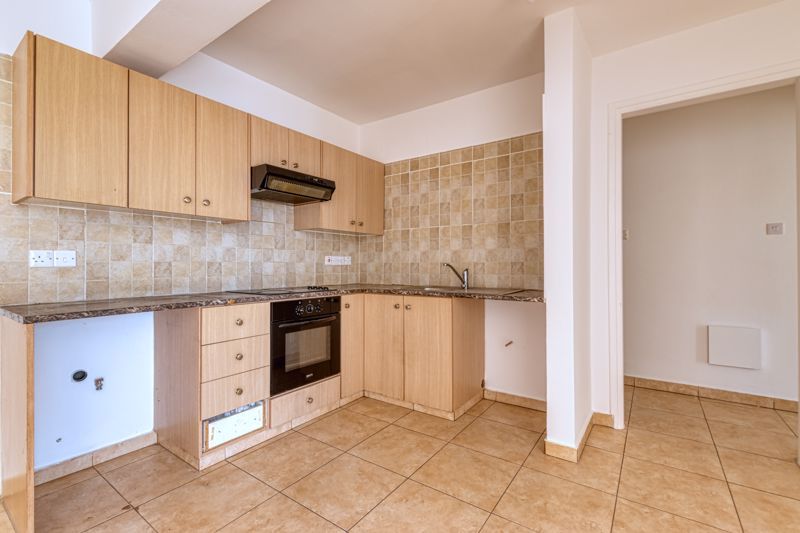 Property photo 3 of 8 Example Kitchen