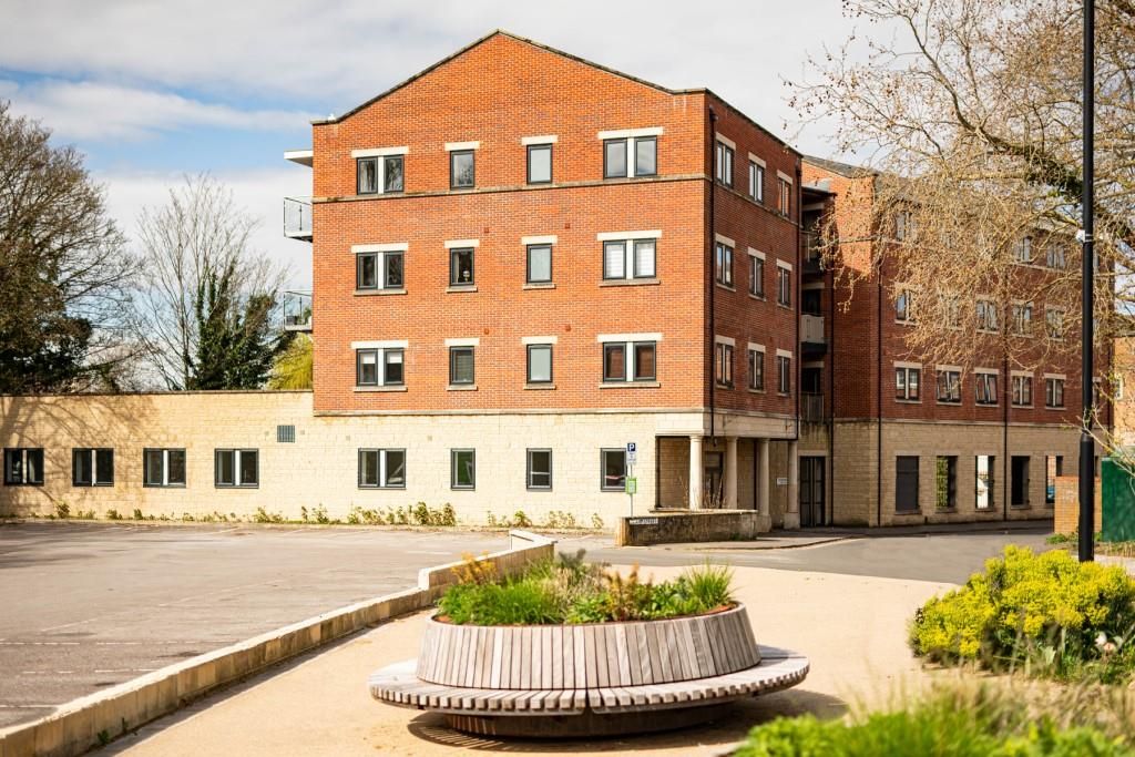 Property photo 1 of 14 Exterior_4.Jpg