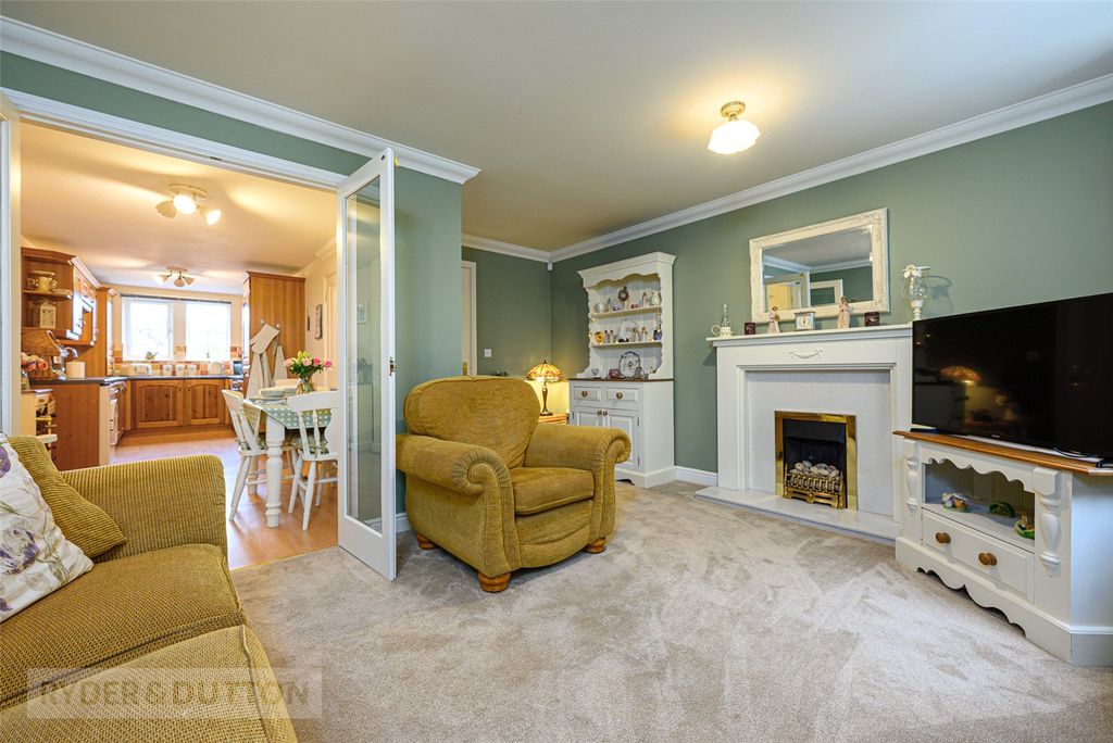 Property photo 3 of 27 Picture No. 45