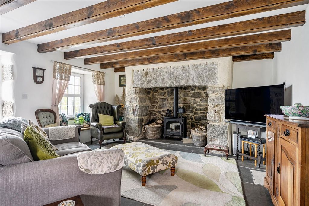 Property photo 2 of 32 5153567