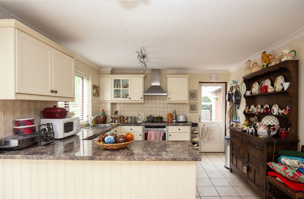 Property photo 3 of 21 Picture No. 03