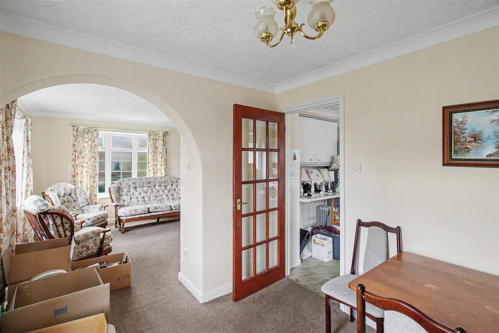 Property photo 2 of 13 Img_3103.Jpeg