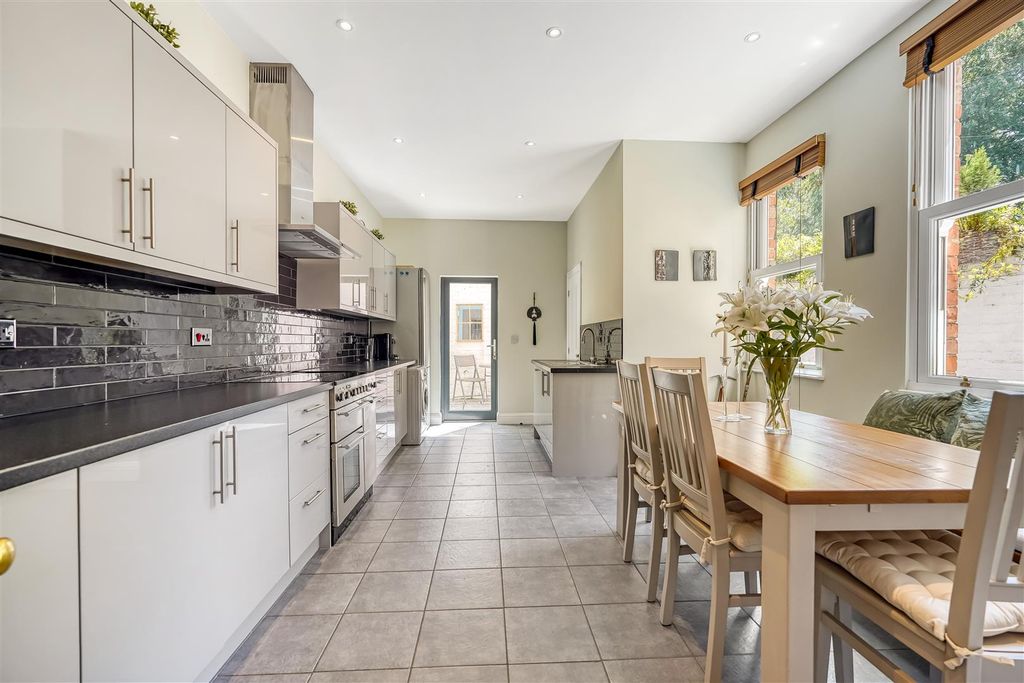 Property photo 3 of 39 Dsc09427.Jpg