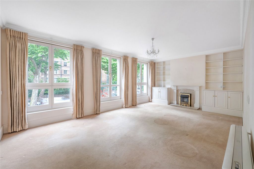 Property photo 2 of 11 Reception Room