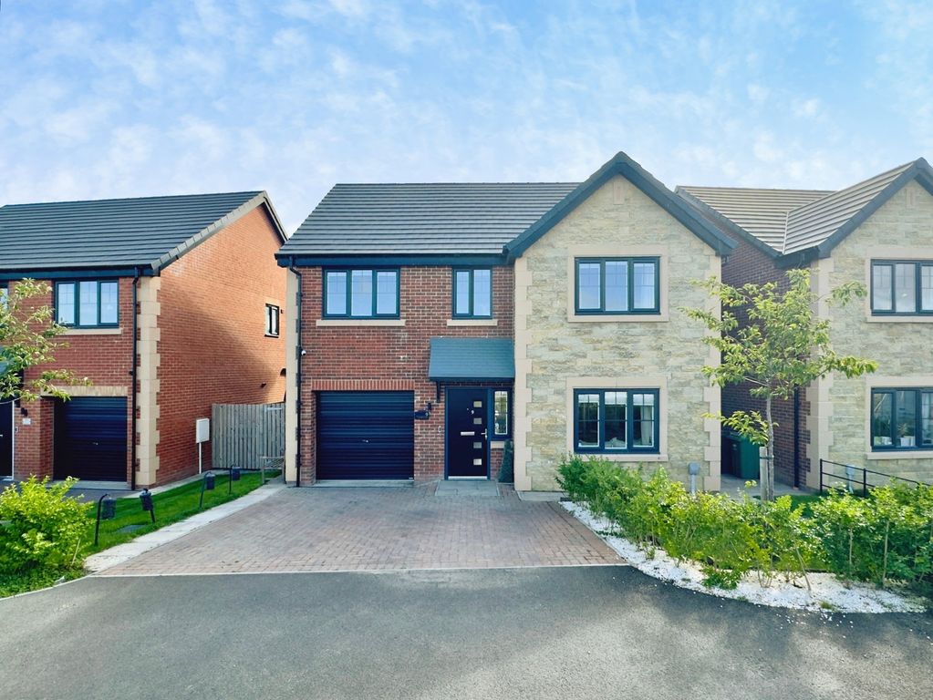 Property photo 1 of 51