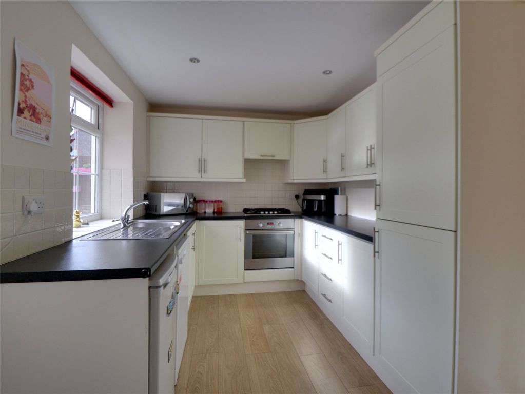 Property photo 3 of 13 3 - Picture No. 03