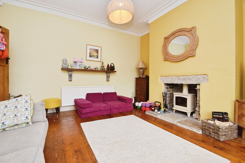 Property photo 3 of 17