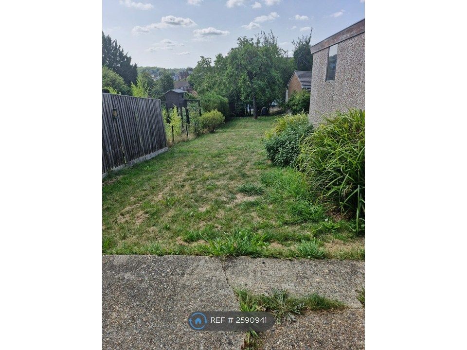Property photo 3 of 3
