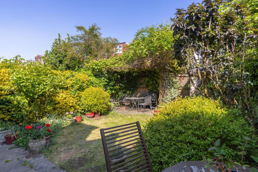 Property photo 3 of 14 Image