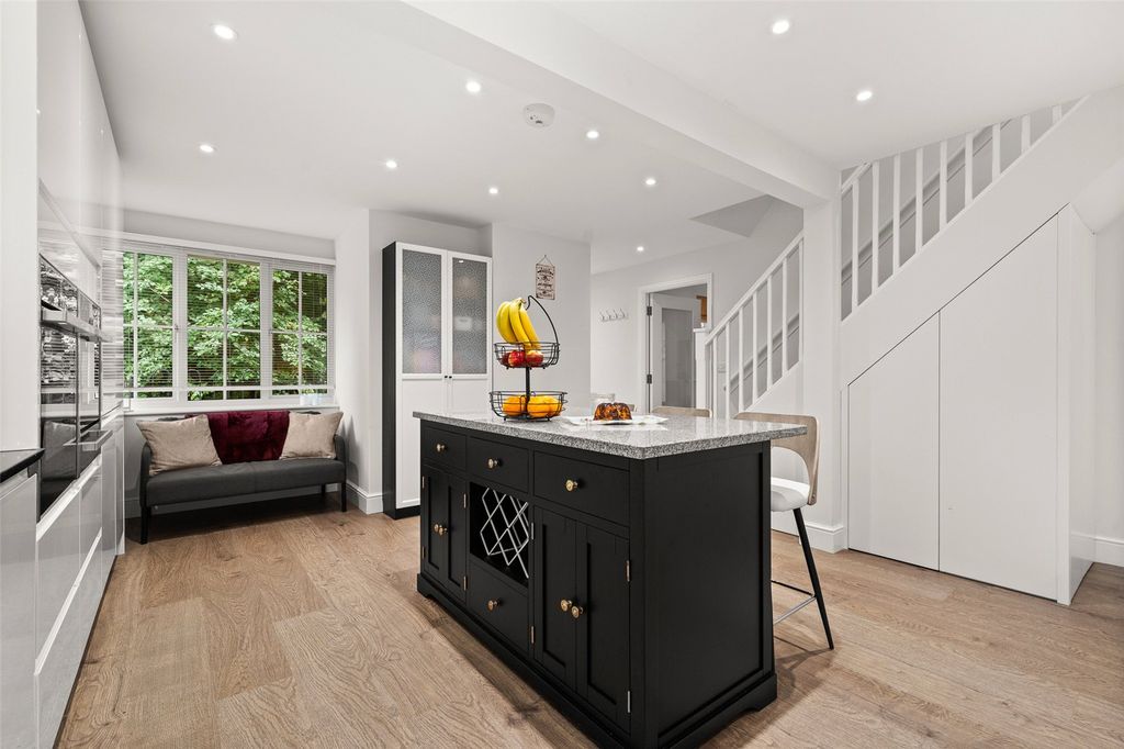 Property photo 2 of 20 Picture No. 50