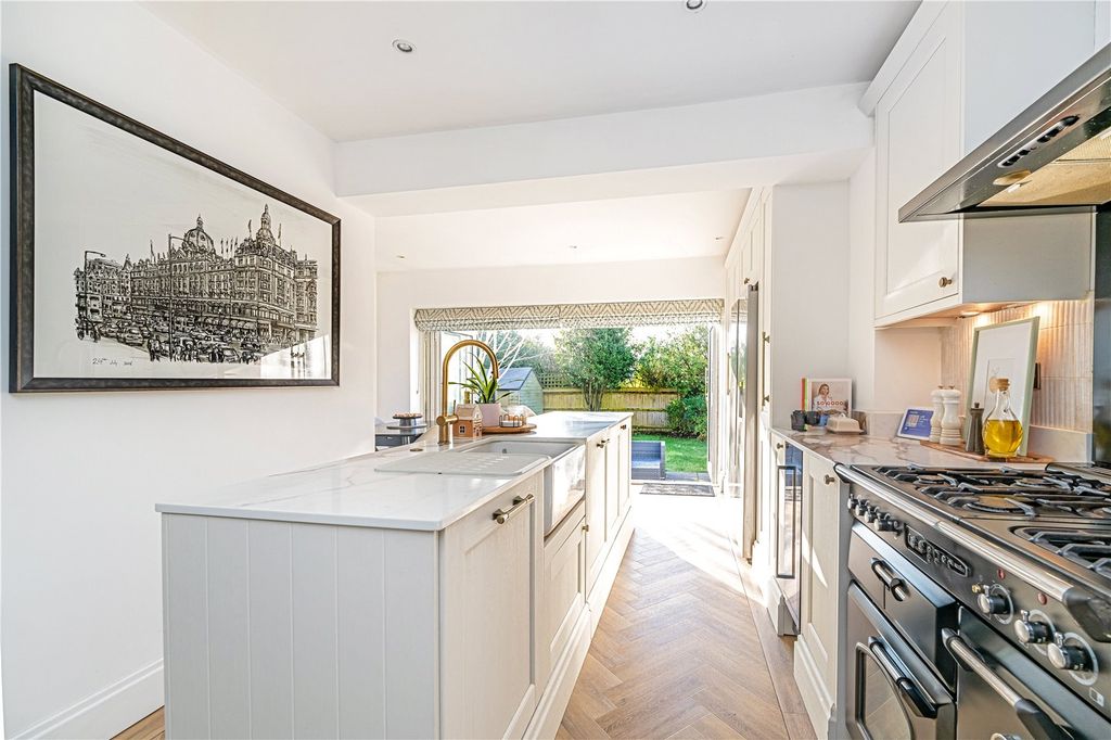 Property photo 2 of 16 Picture No. 68