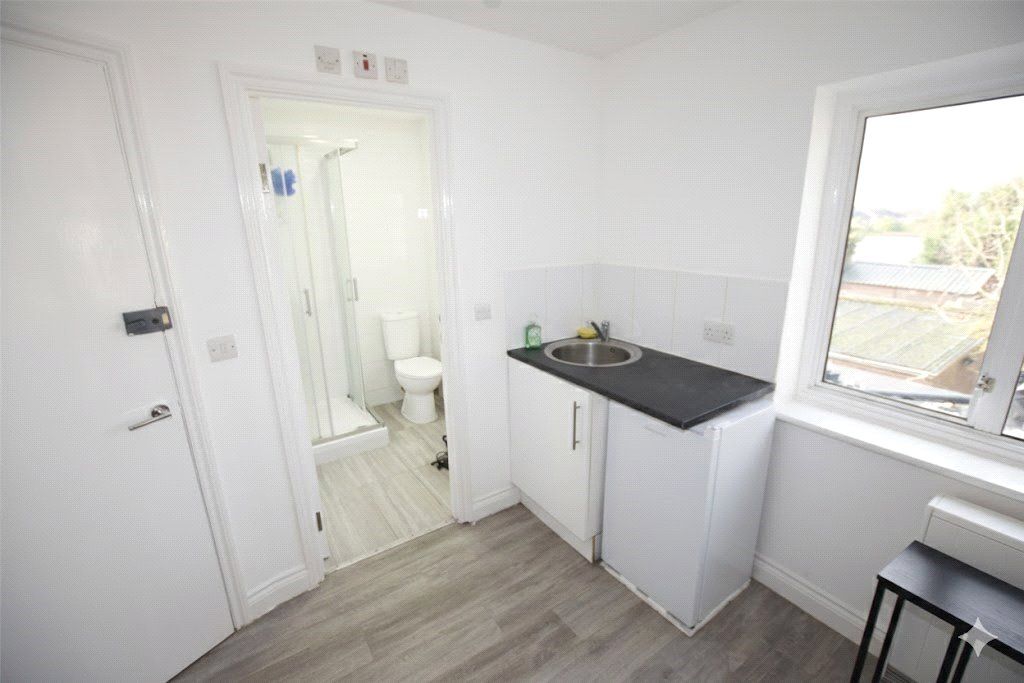 Property photo 3 of 4 Picture No. 02