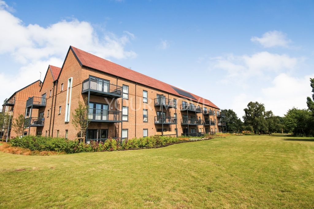 1 bed flat for sale Hacton
